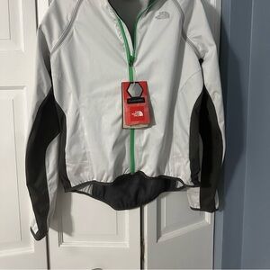 Women’s The North Face jacket. NWT